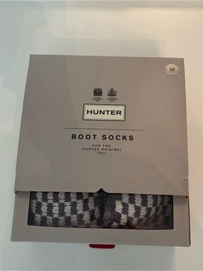 Hunter Wome's Tall Boot Socks - lavender and White Checker Knit cuff size M